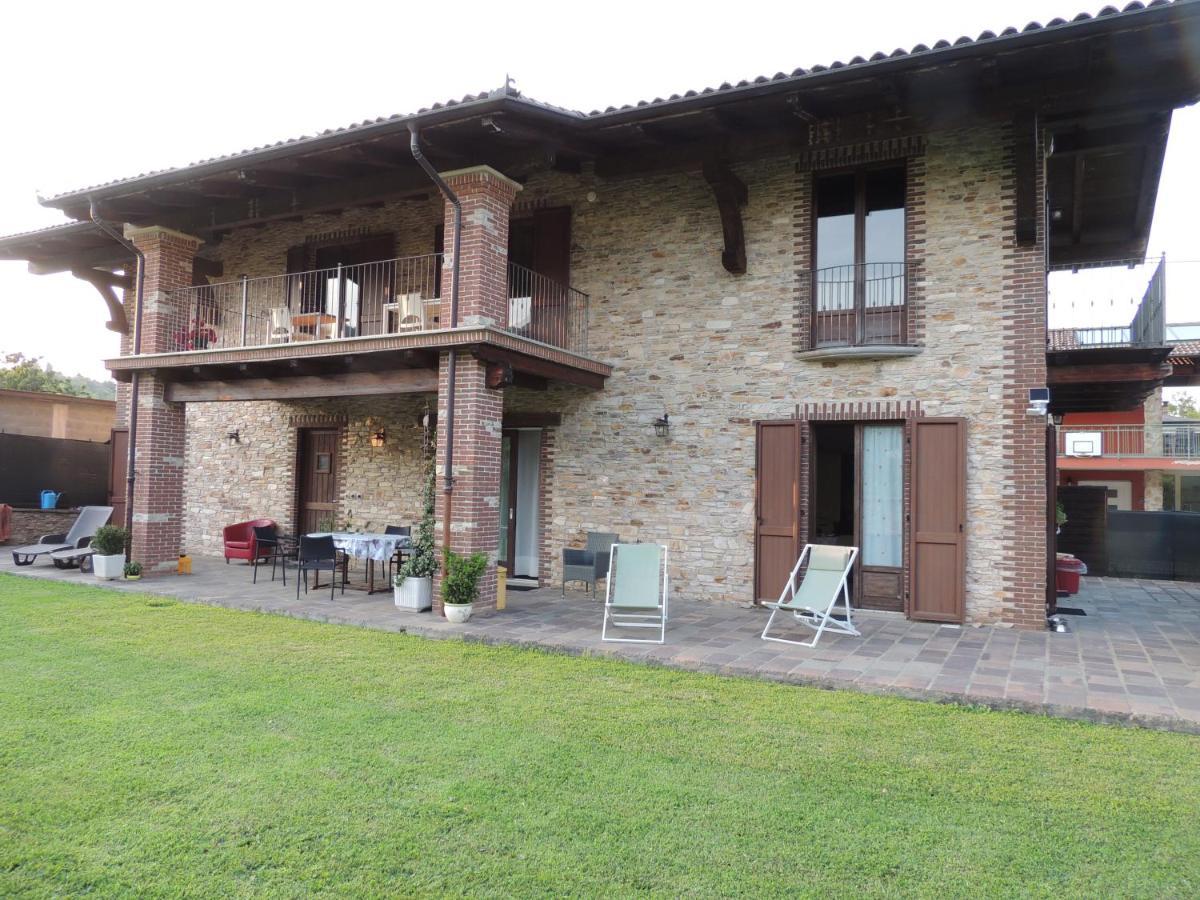 B&B Casa Bella Comba Vignolo Eksteriør bilde